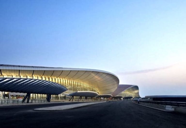 Aeroportul Daxing din Beijing arata fabulos