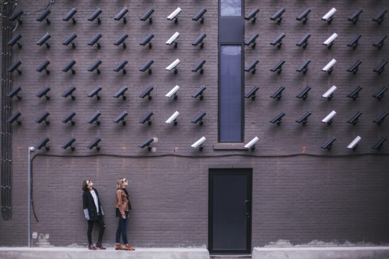 evaluare de risc la securitatea fizica a firmei